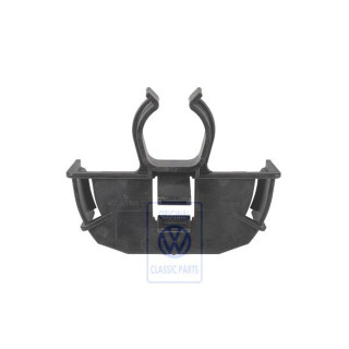 Halter für Kraftstsoffpumpe